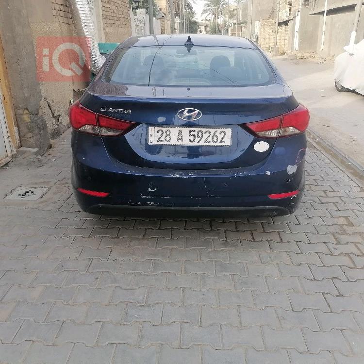 Hyundai Elantra